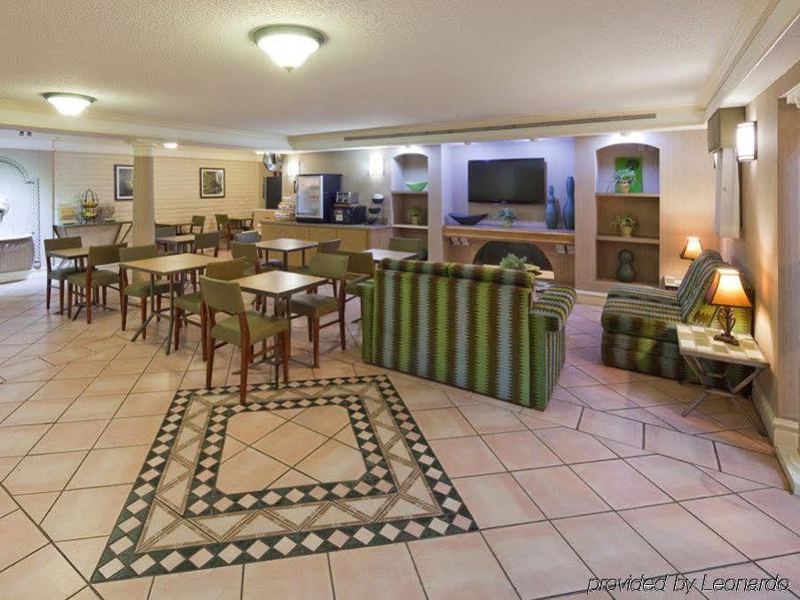 La Quinta Inn By Wyndham Huntsville Research Park Kültér fotó